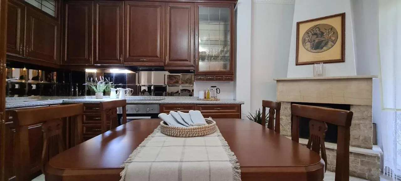 Fori'S Nest Home Skg Thessaloniki 0*,